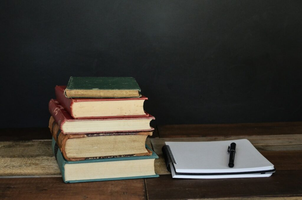 Making a Classroom Word Wall Children Can Use Books and materials for learning